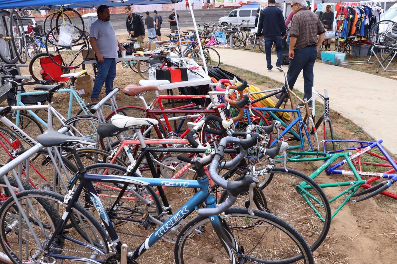 驚きの「ヴィンテージ自転車」転売ビジネス。サンディエゴの自転車 
